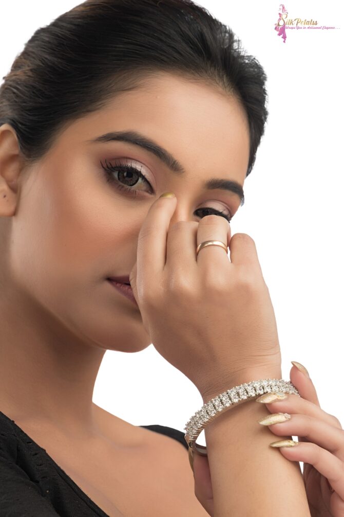 AYESHA - Image 4