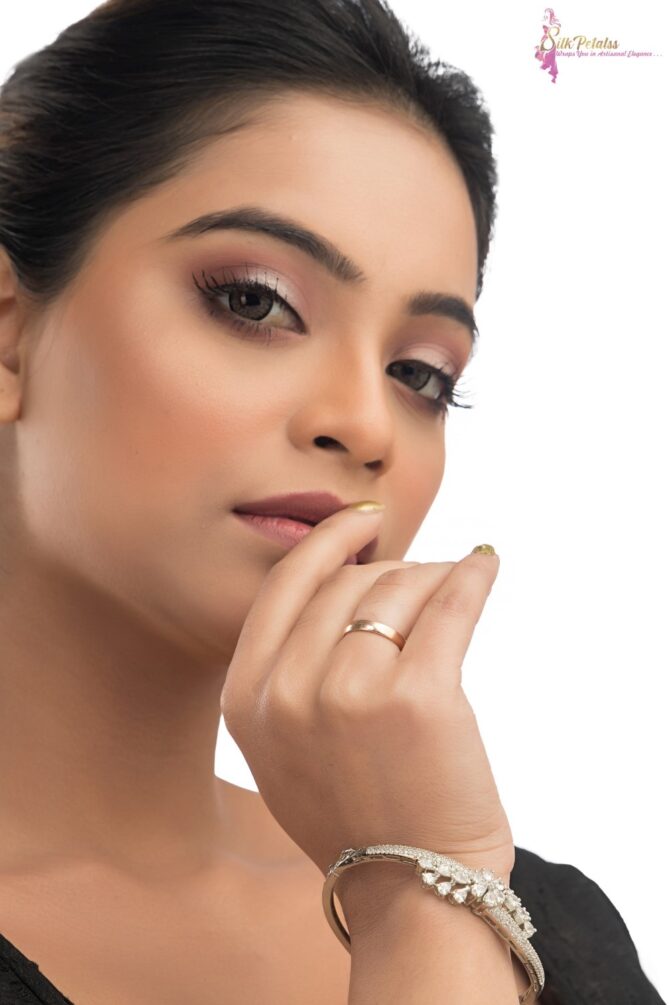 KEYA - Image 3