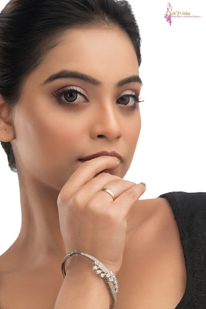 KEYA - Image 2