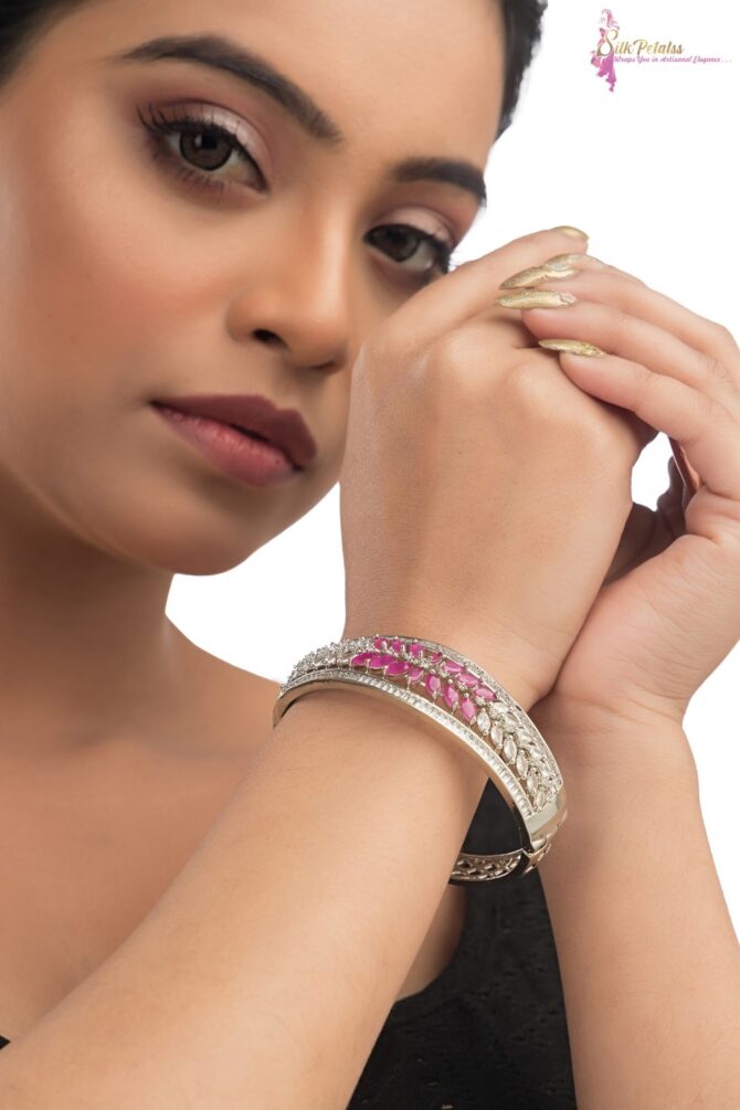 KAMINI - Image 5