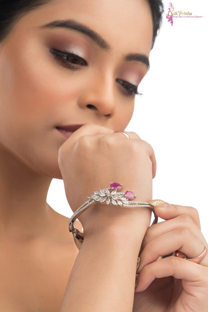 KAVITA - Image 3
