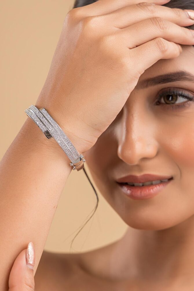 CHANDNI - Image 3