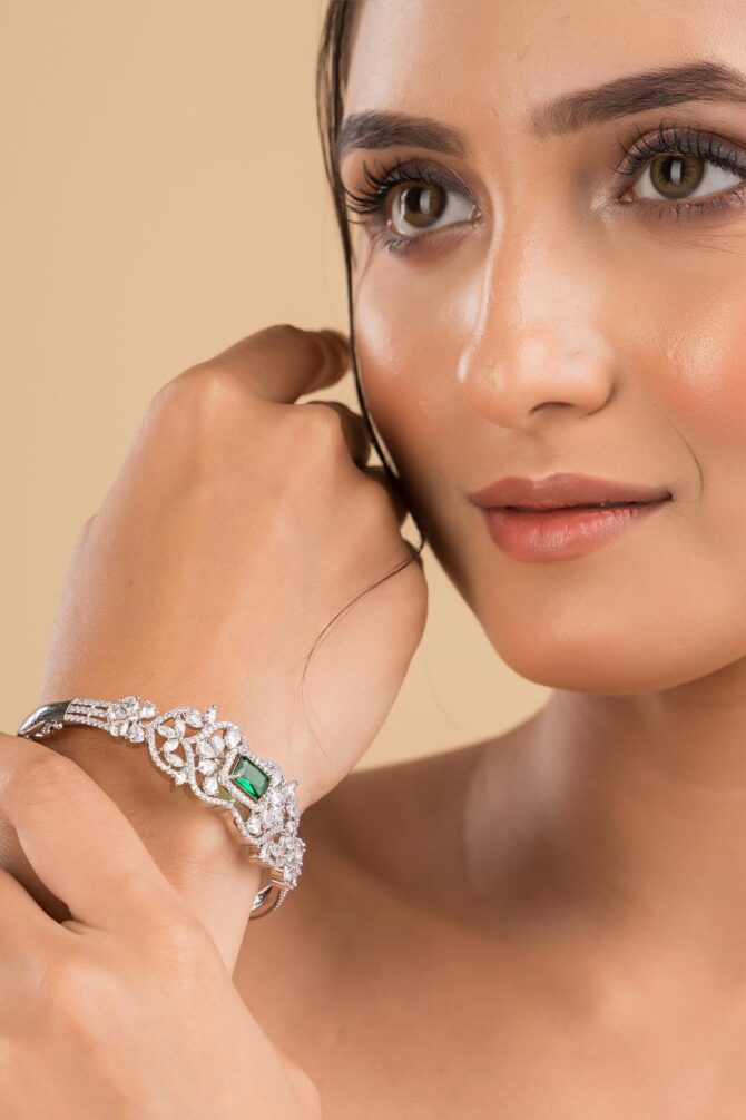 AASHNA - Image 2