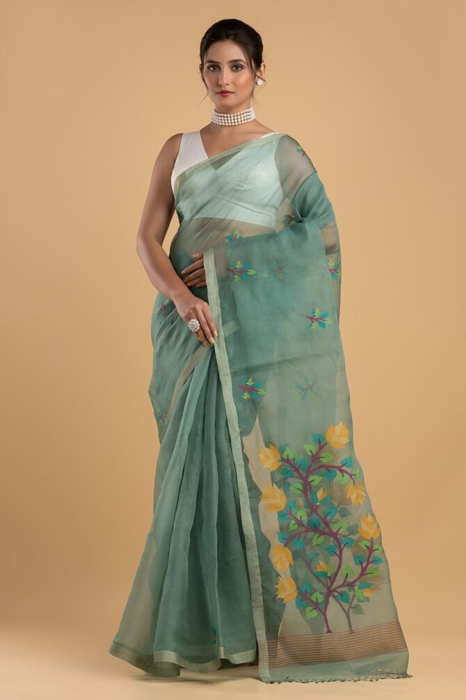 KARISHMA - Image 8
