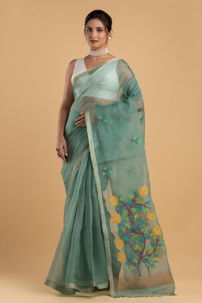 KARISHMA - Image 7