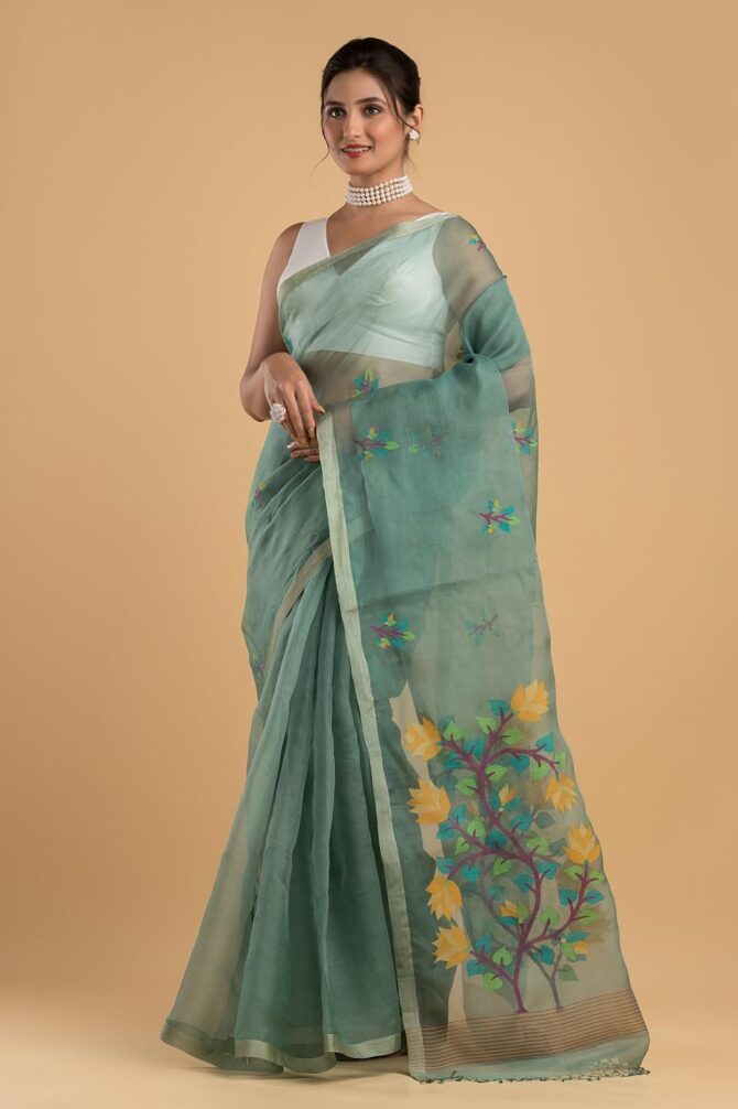 KARISHMA - Image 5