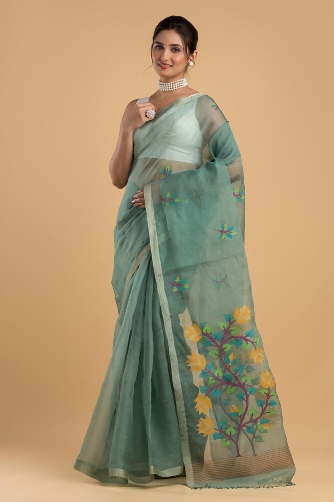 KARISHMA - Image 4